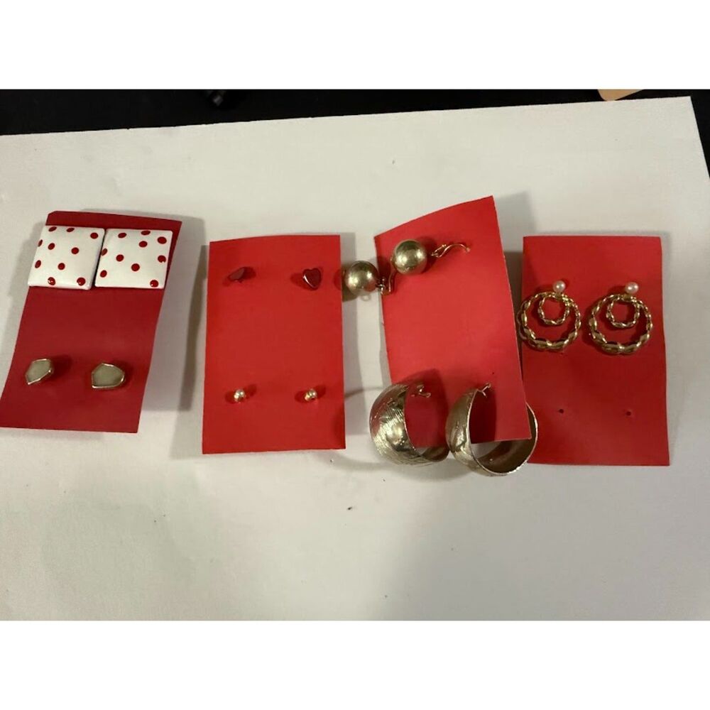Earrings lot